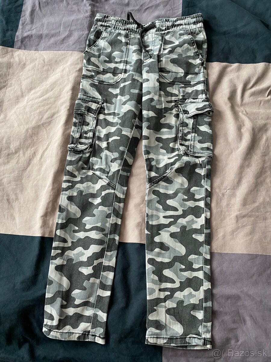 Chlapčenské nohavice v. 128 - 11