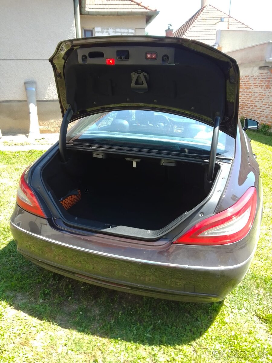 MERCEDES BENZ CLS 350 CDI 4MATIC - 11