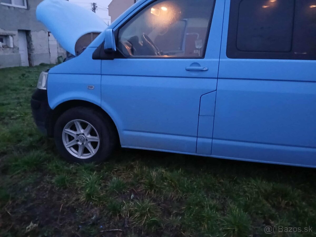 Volkswagen Transporter T5 multivan - 11