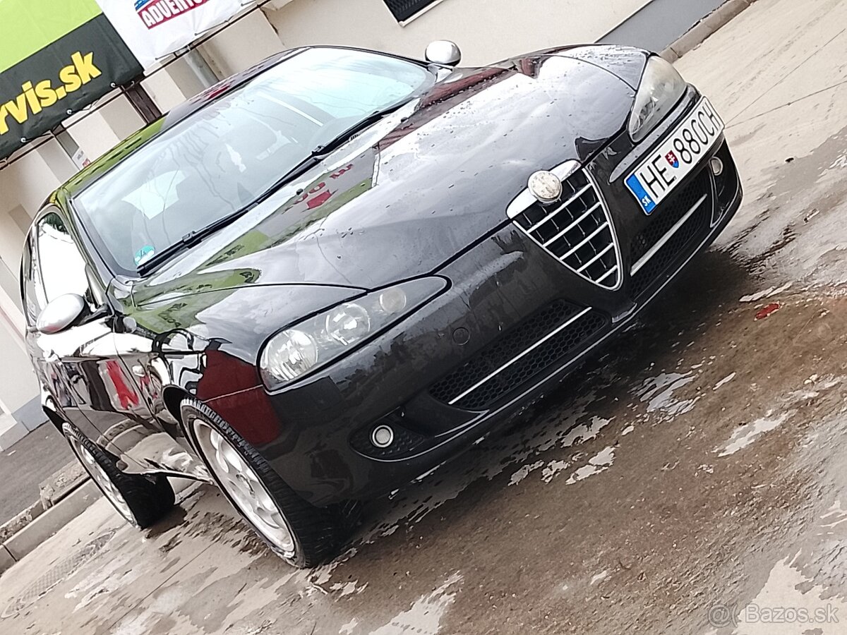 Predám alfa Romeo Q2 1.9 JTD 110 kw - 11