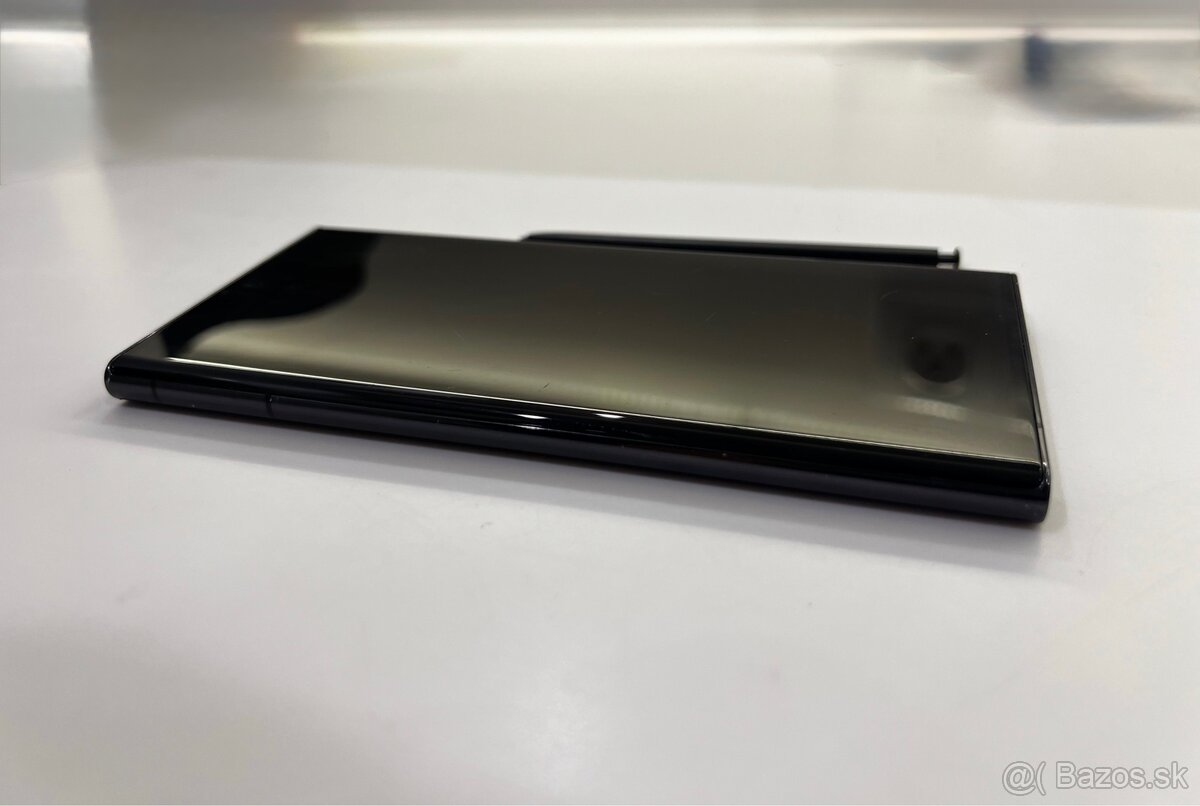 Samsung Galaxy U22 Ultra 5G - 11