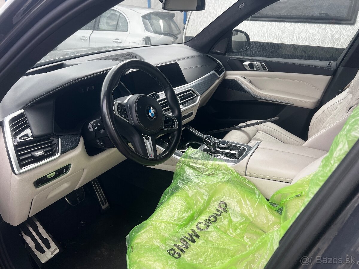 BMW X5 xDrive40i mHEV A/T 245 kW - 11