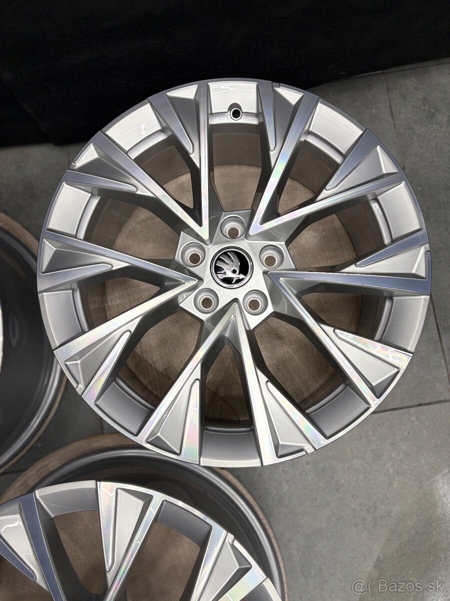 5x112 r18 Superb 3 superb 4 nove disky - 11