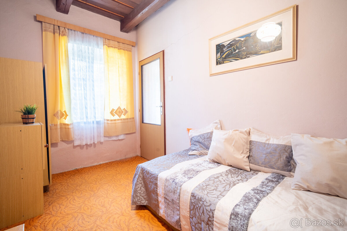 Na predaj autentická chalúpka 15km od Banskej Štiavnice - 11