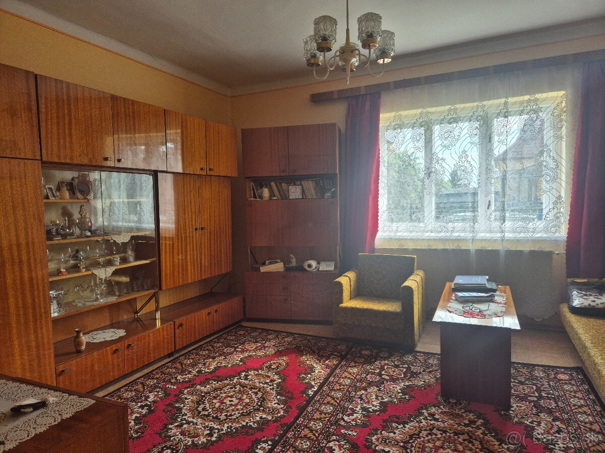 Rodinný dom na predaj v Pribete. - 11