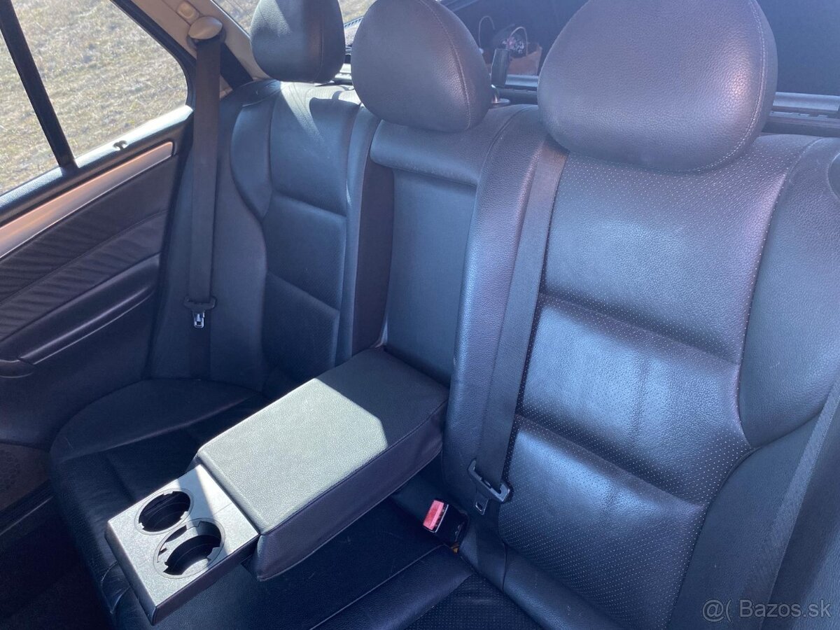 Mercedes-Benz C 220 CDI - 11