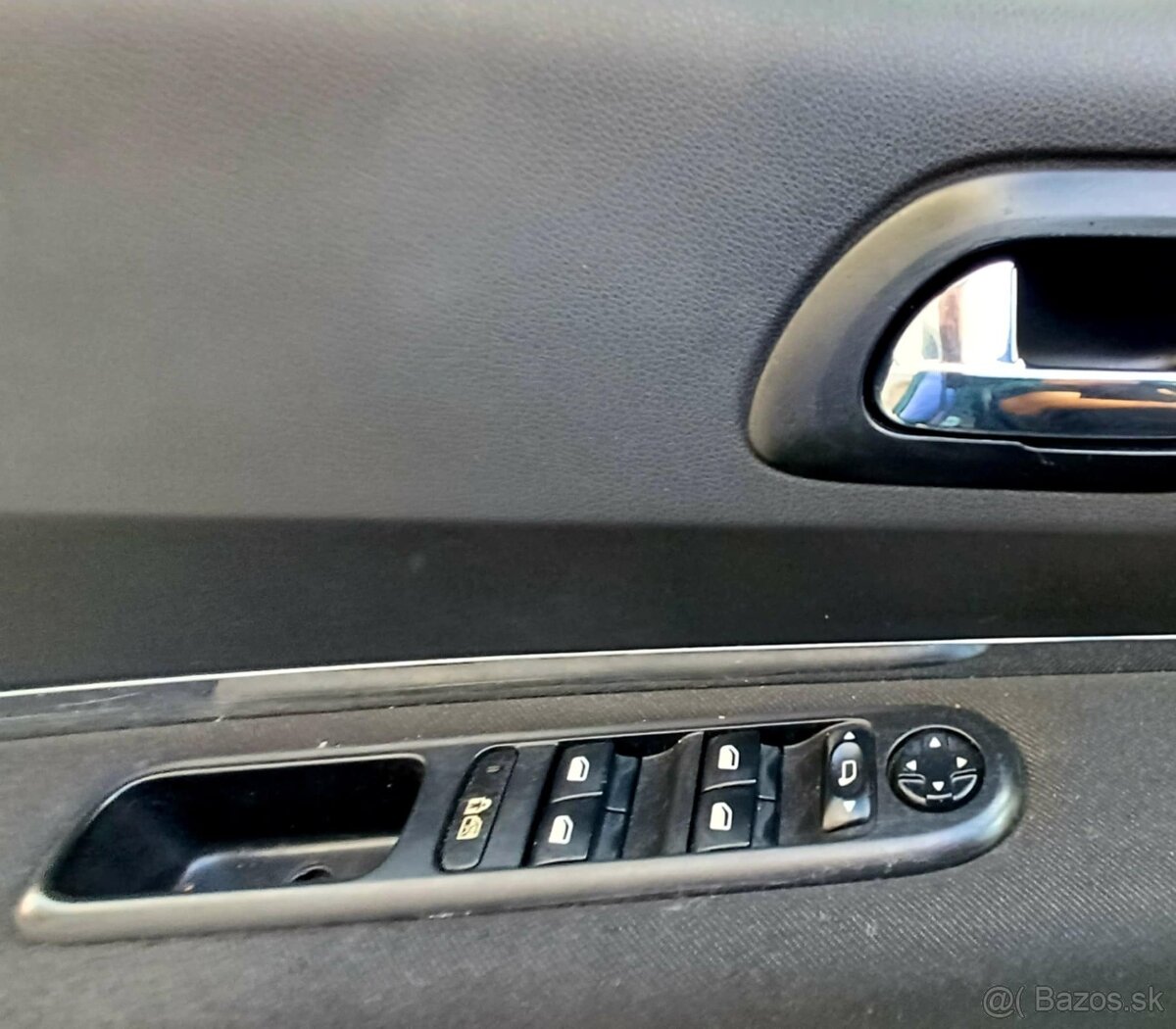 Predám Peugeot 5008 1.6 HDI 80Kw R.v.2010 Zachovalé - 11