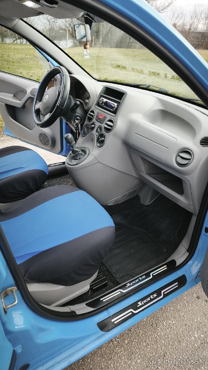 Fiat Panda 2006 1.1 benzín - 11