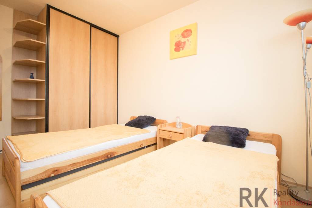 Top lokalita- 3-izb.byt s loggiou, Jakobyho - 11