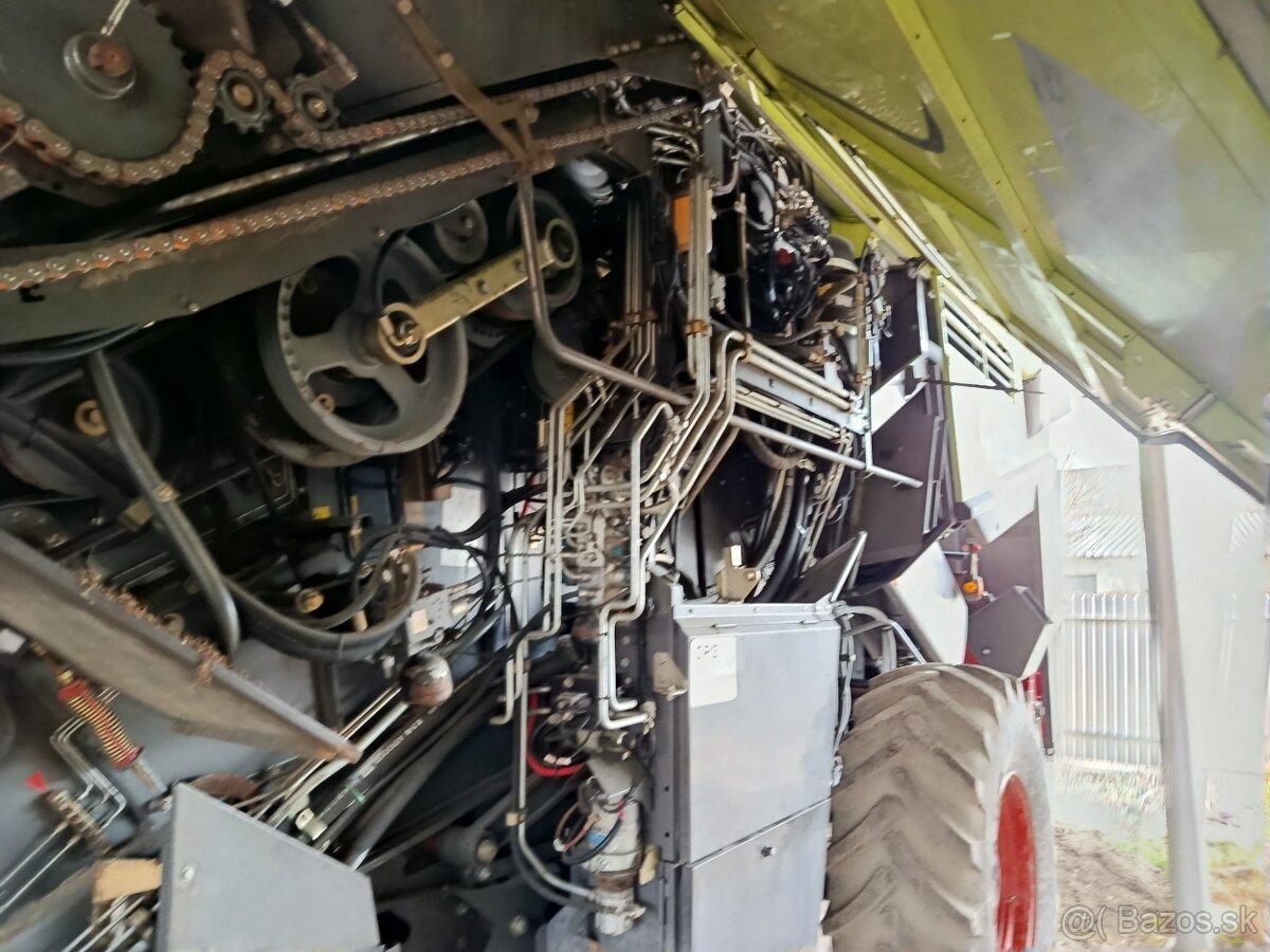 Predám kombajn CLAAS LEXION 770 - 11