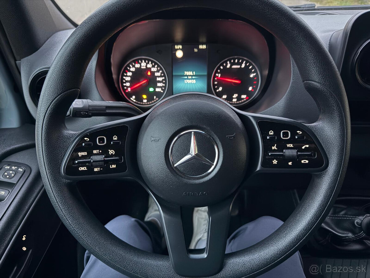 Mercedes-Benz Sprinter W907 317, rok 2023, L4H2 - 11