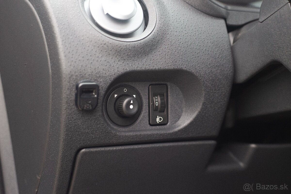 Citroen C3 1.4i - ideálny darček pod stromček pre prvošoféra - 11