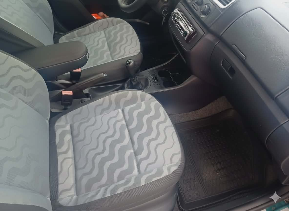 Škoda Fabia II Combi Benzín - 11