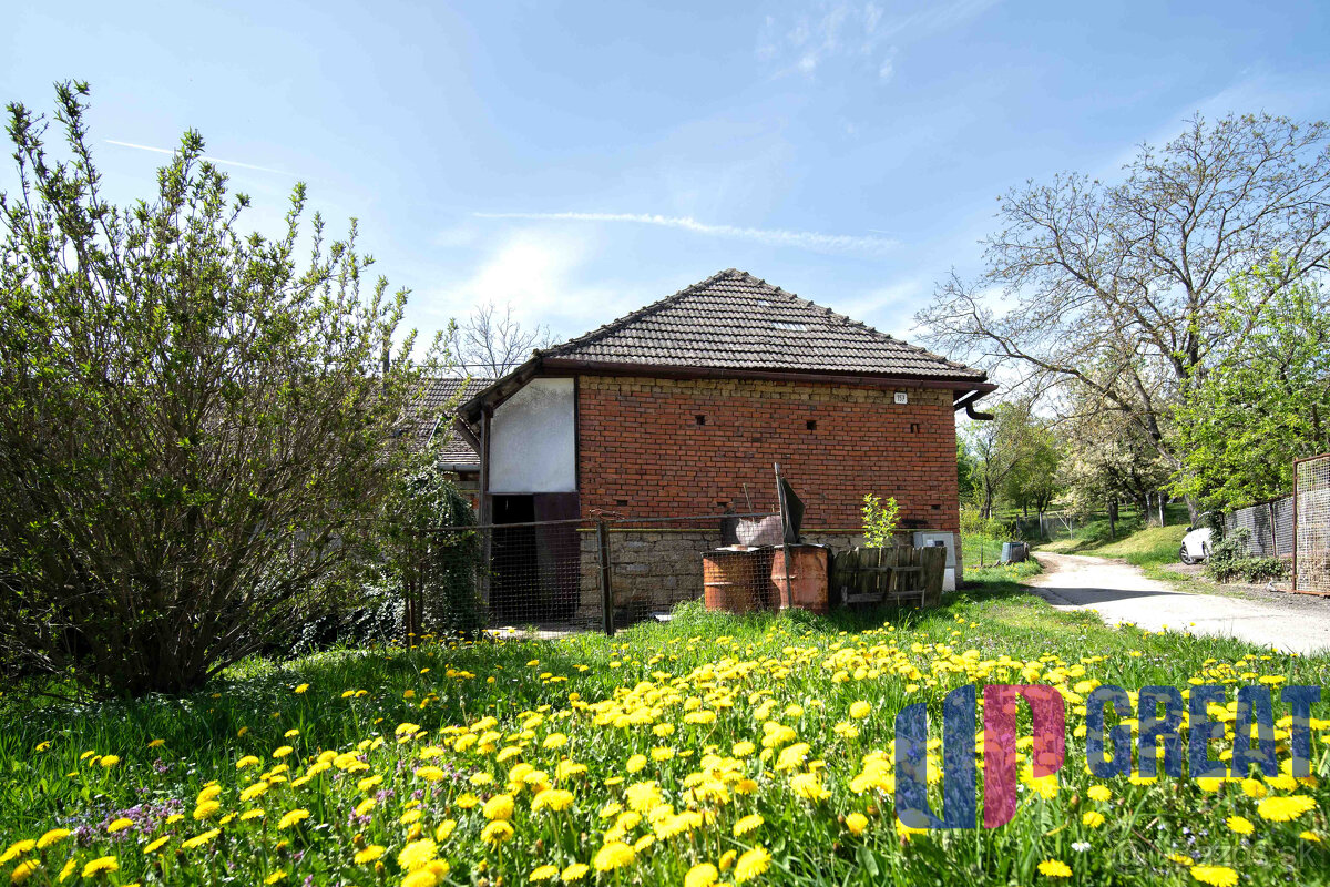 NA PREDAJ rodinný dom v tichej lokalite Hrašné-Hodulov vrch - 11