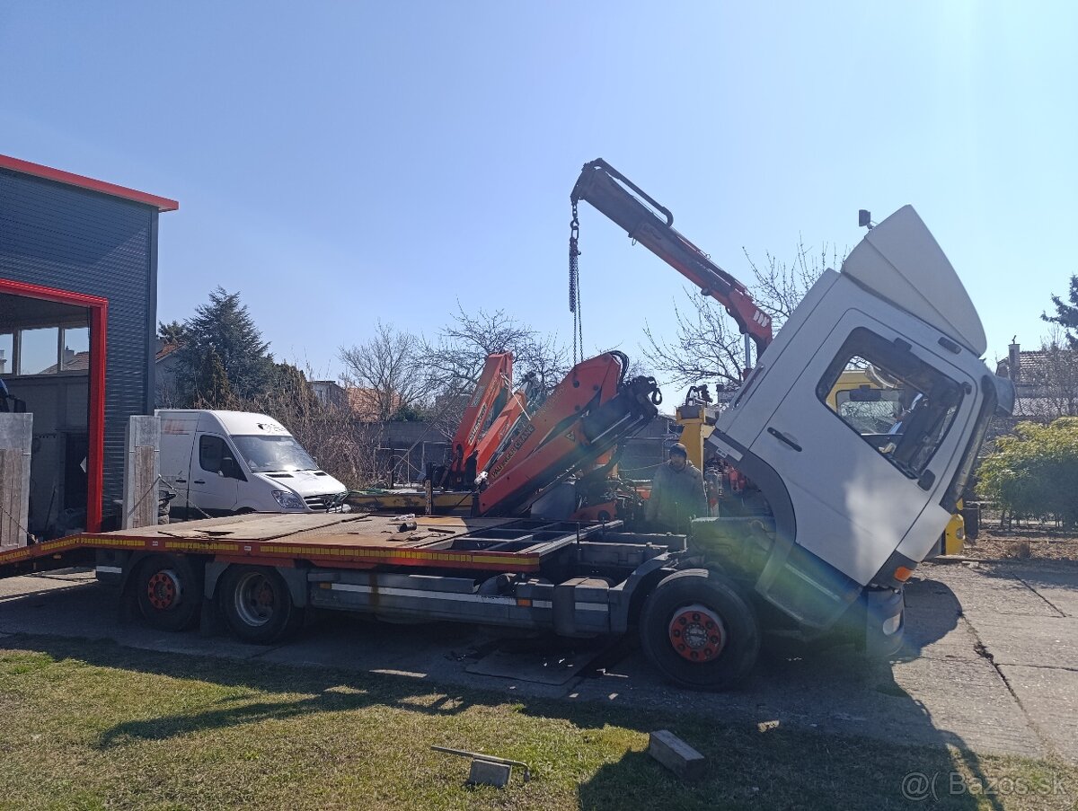 Odťahovka Mercedes Atego - 11