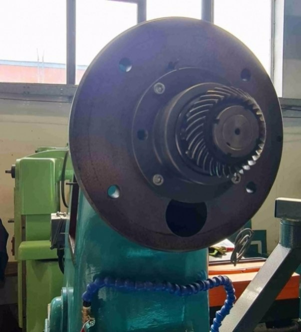 Generálně opravená frézka FA 3 U z roku 2025 - 11