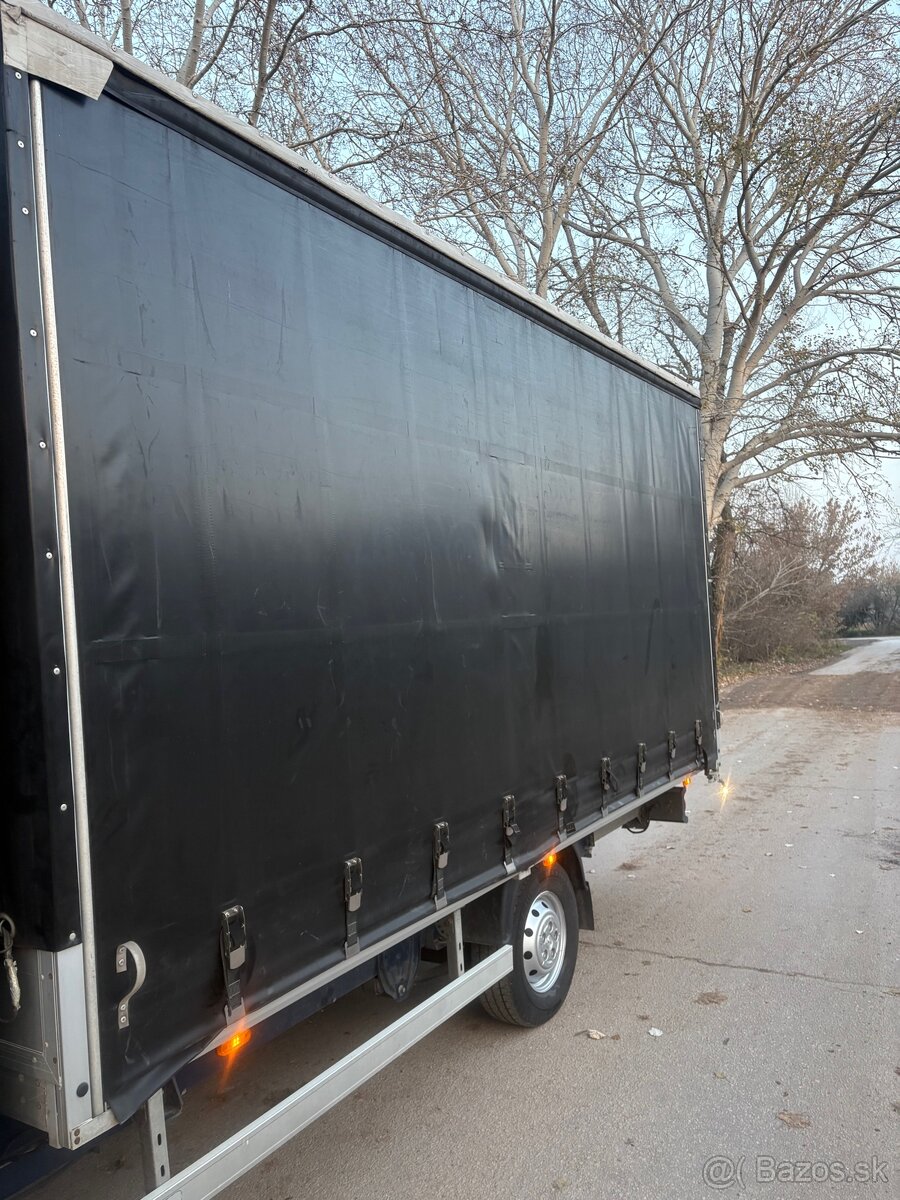 Peugeot Boxer valnikova dodavka s plachtou 2.0, 120kw - 11