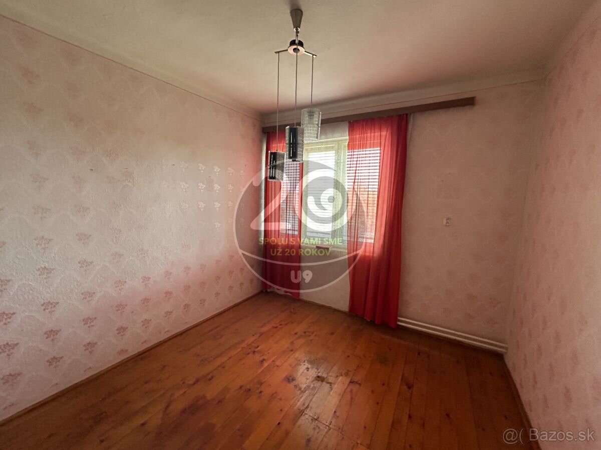 Príjemný rodinný dom vhodný na chalupu aj trvalé bývanie v o - 11