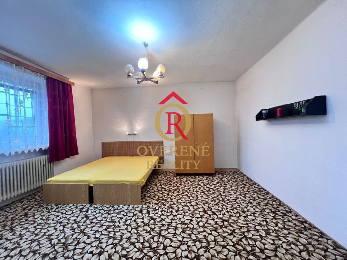 Na predaj rodinný dom - Lovinobaňa, Sadová ulica D342ZL - 11