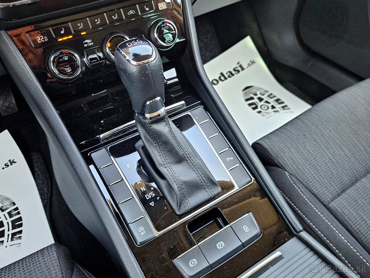 Škoda Superb Combi 2.0 TDI Ambition DSG - 11