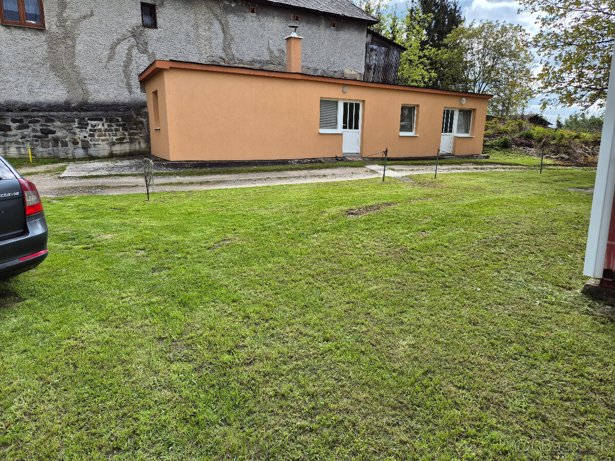 Predaj chalupy Podhradie - 11