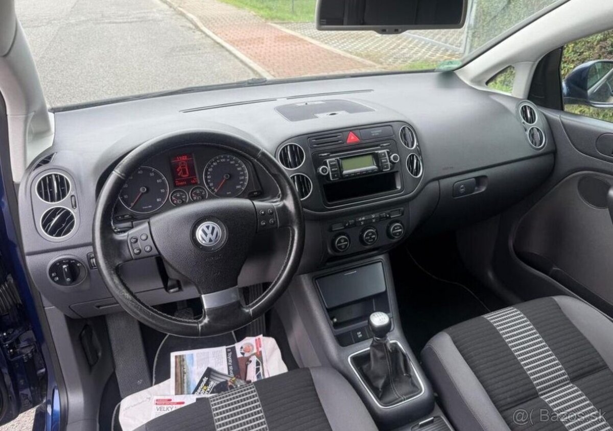 Volkswagen Golf Plus 1,4 TSi nová STK, tempomat benzín - 11