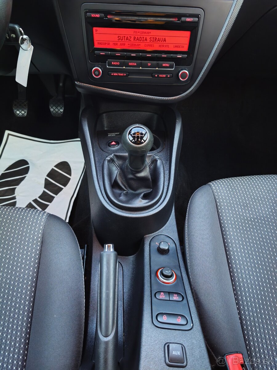 SEAT LEON 1.4i 16v REFERENCE - 11