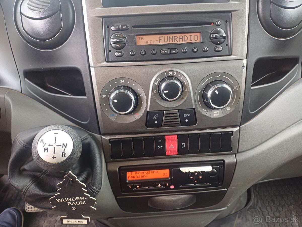 iveco daily - 11