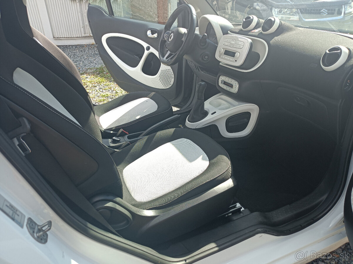 Smart Fortwo, 1.0-52KW,r.14,manuál,klima - 11