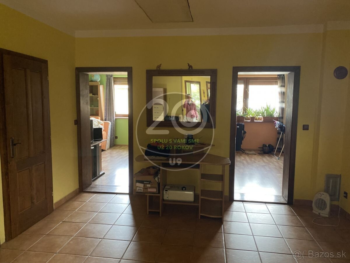 Dražba rodinného domu s garážou v obci Dobrohošť - 11