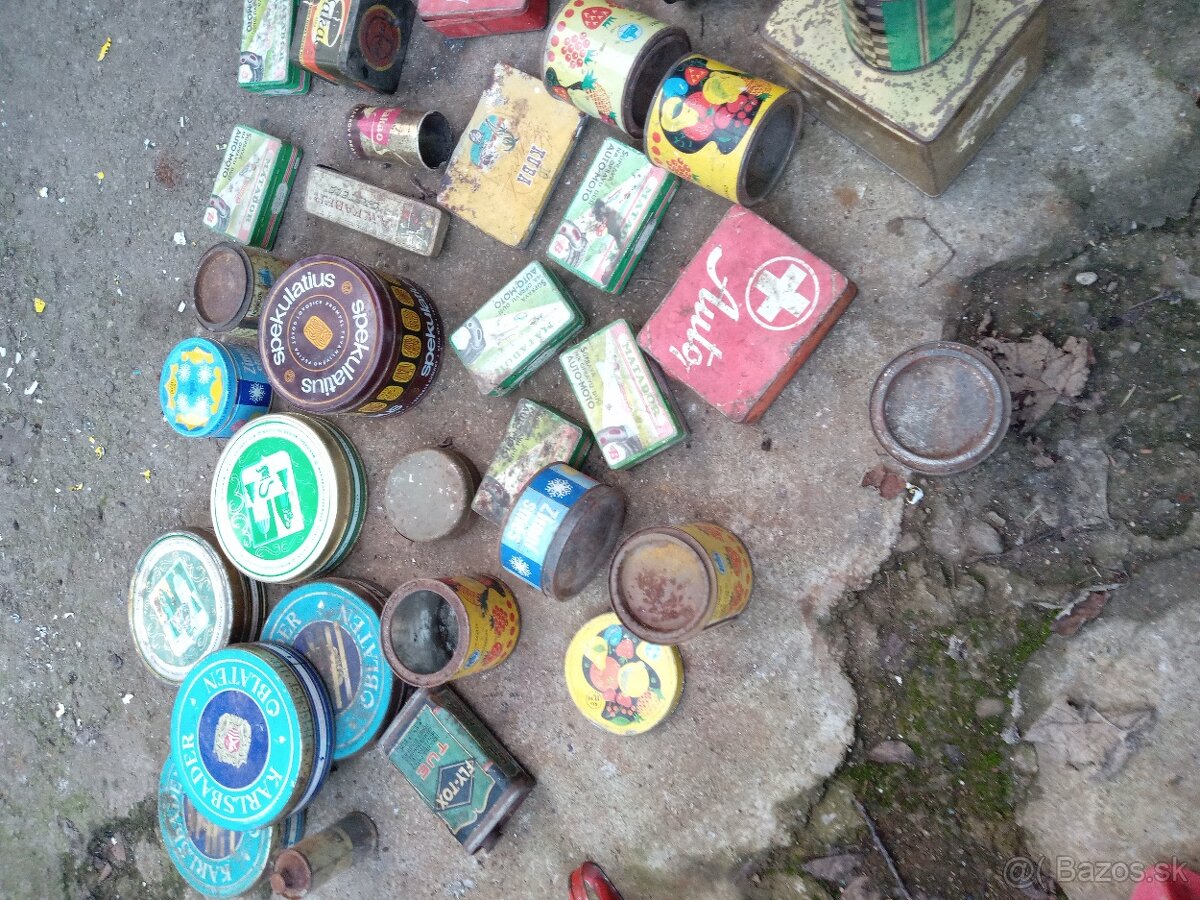 Auto veterán veci plechovky - 11