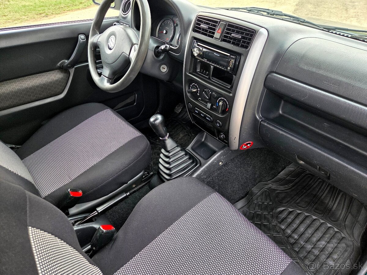 Suzuki Jimny 1.3 - 11