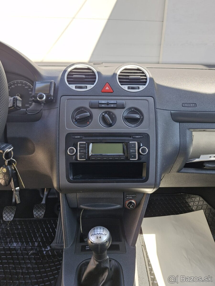 VOLKSWAGEN CADDY Life 1.9TDi - 11