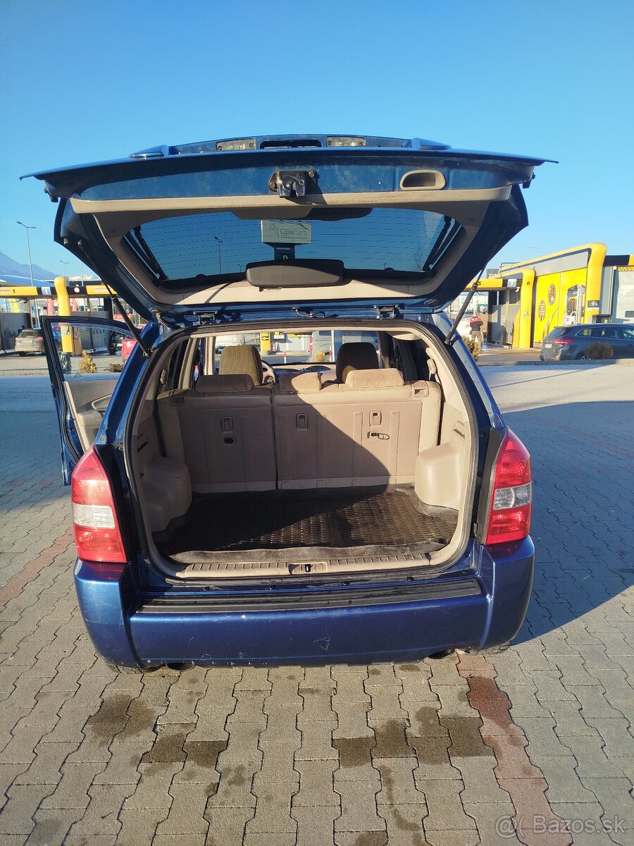 Hyundai Tucson 2.0 CRDi, 4x4 WD - 11