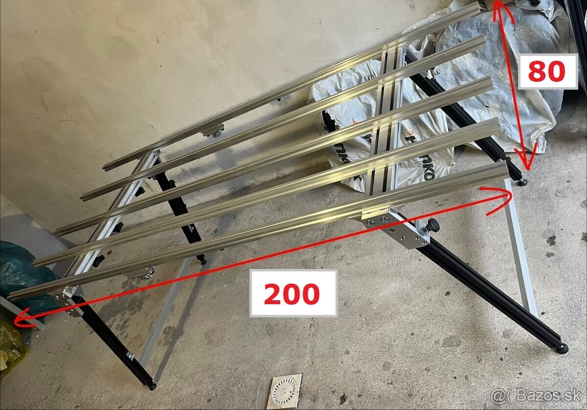 STÔL PRE OBKLADAČOV - 11