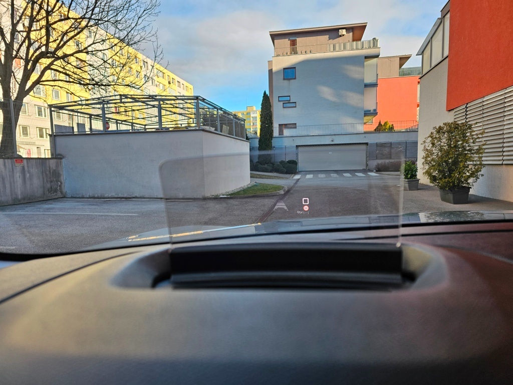 Citroen C4 ë-C4 Electric 136 Shine, rok 2022 - 11