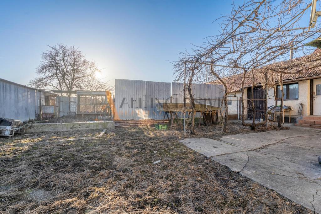 ALL INCLUSIVE l NA PREDAJ 3 IZBOVÝ RODINNÝ DOM S 18 ÁR POZEM - 11