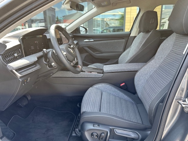 Škoda Superb Combi IV 1.5 TSI 110kW Selection DSG mild hybri - 11