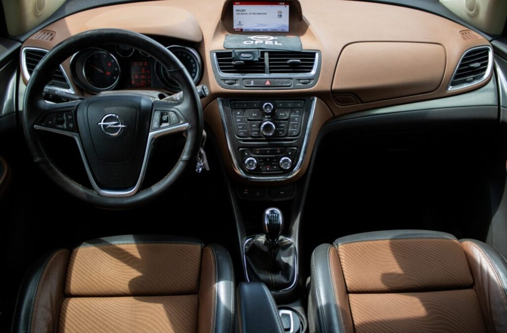 Opel Mokka 1.7 CDTI S/S 4x4 Enjoy 2014 - 11