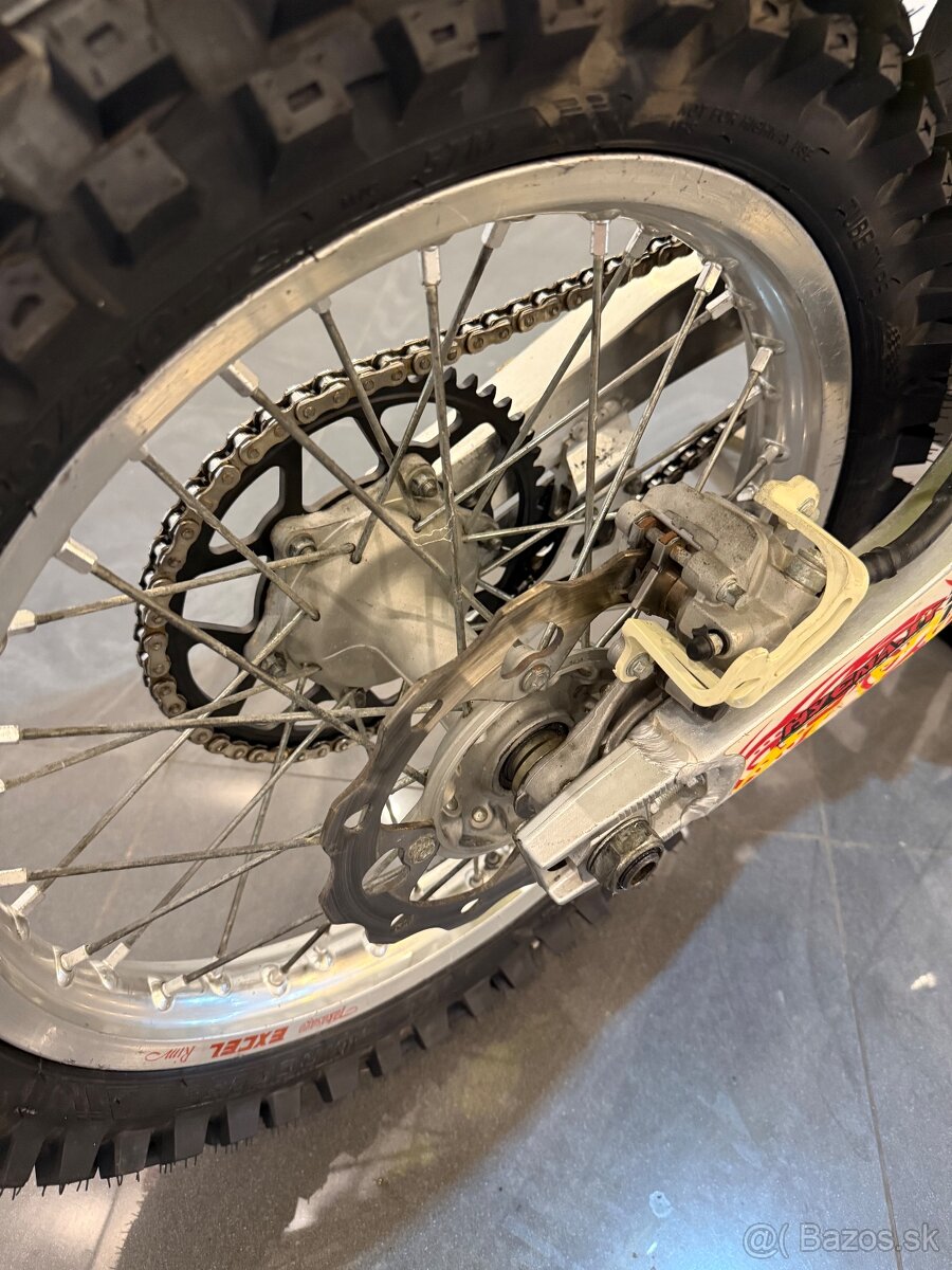 Suzuki rmz 250 - 11