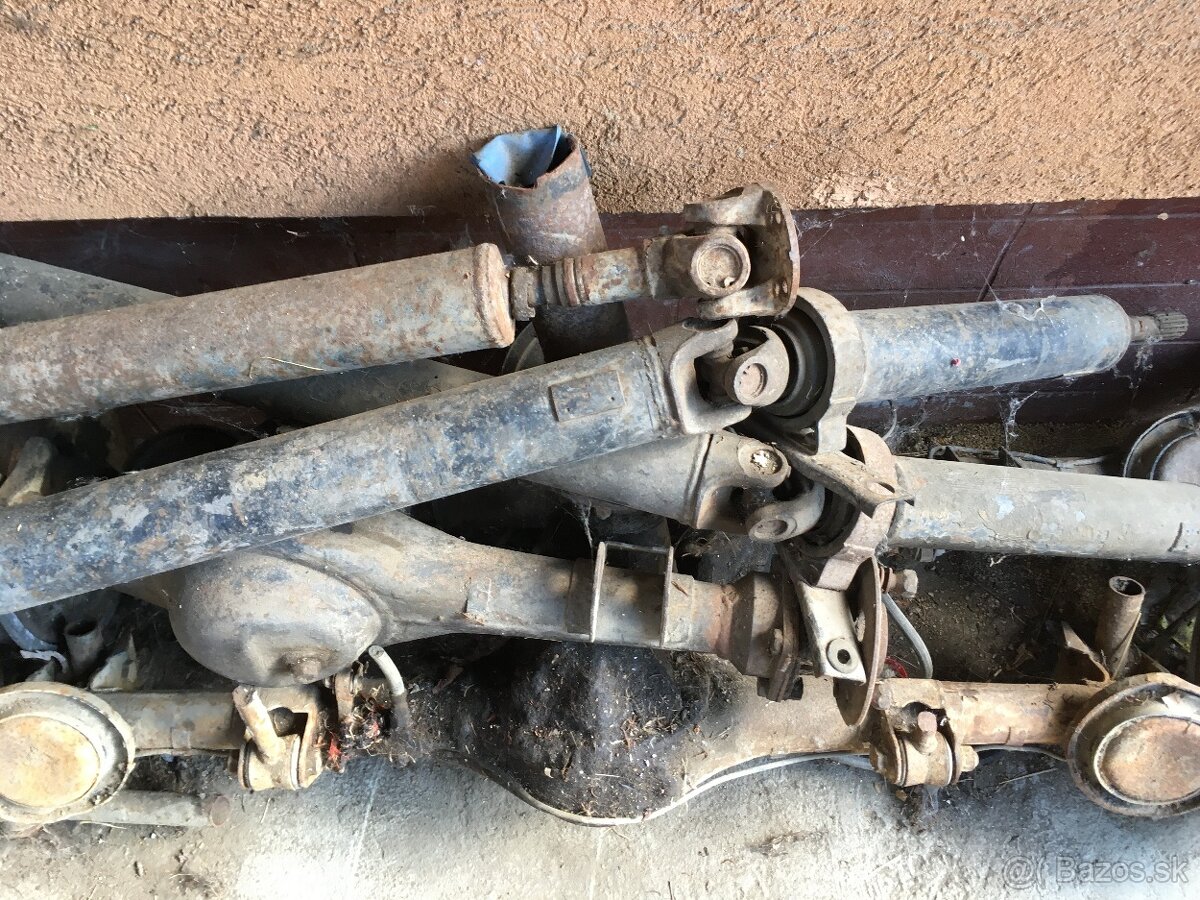 3x náprava Lada Žigula, 2 originál, 1 skracovaná - 11