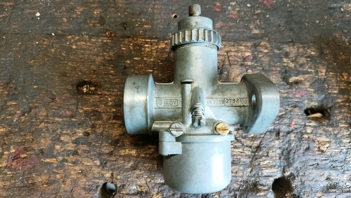 Mf-70 (MF70)- náhradní dily - 11