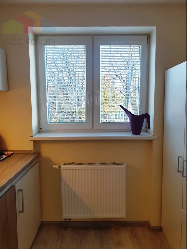 Na prenájom moderný zariadený 2-izbový byt po kompletnej - 11