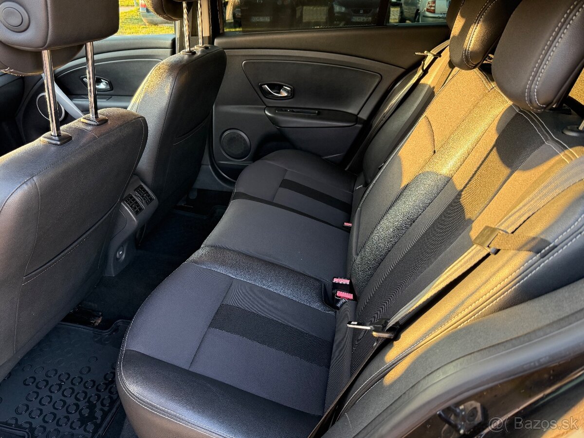 Renault Fluence 1.5dci 81kw, r.v. 2/2011 - 11