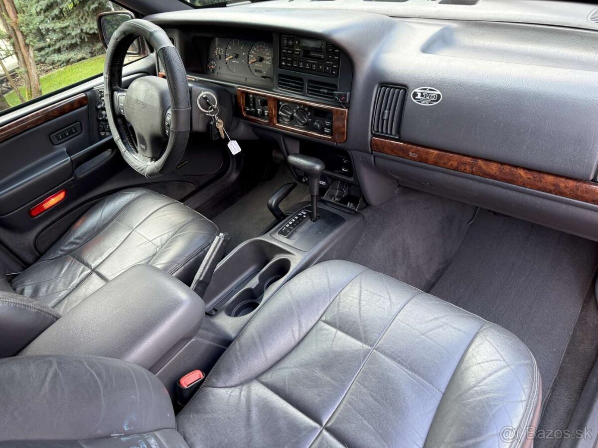 JEEP GRAND CHEROKEE 5,2i - 11