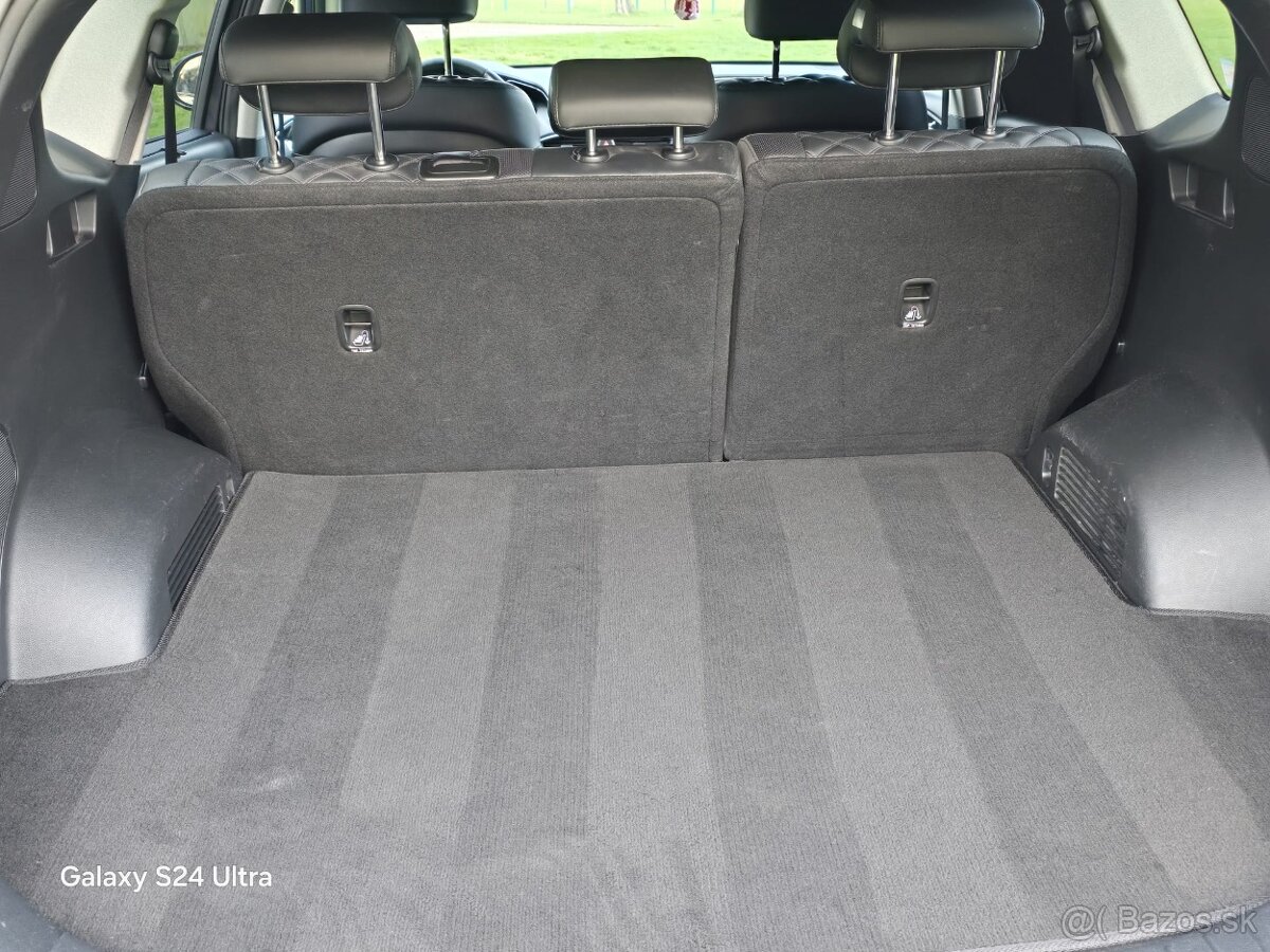 Hyundai Santa Fe 2.2 CRDi Premium 4x4 AT 148kW202HP A8 - 11