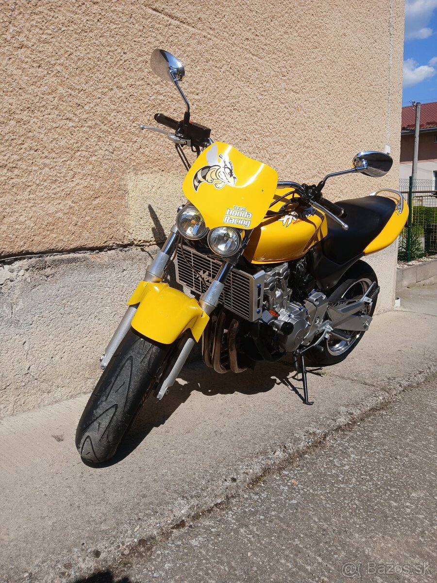 Honda CB600F Hornet - 11