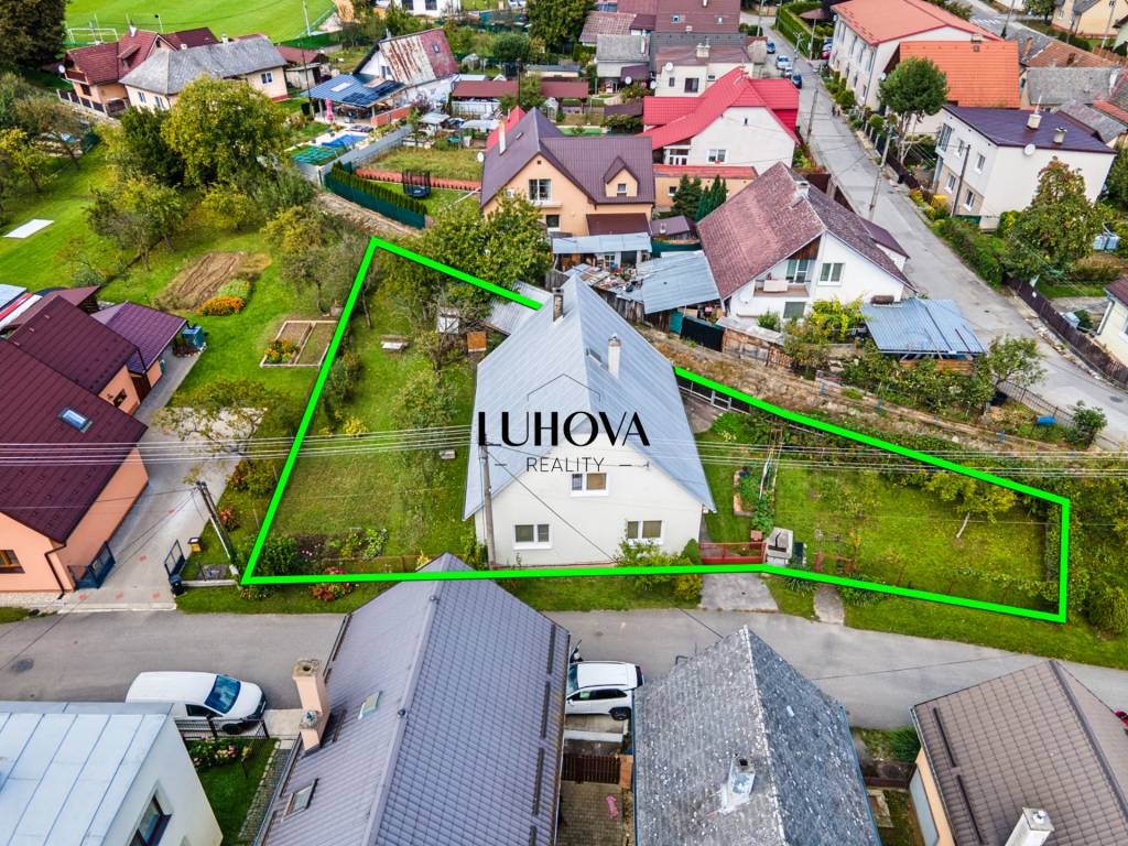 Rodinný dom na rekonštrukciu v obľúbenej lokalite Dolné Kočk - 11