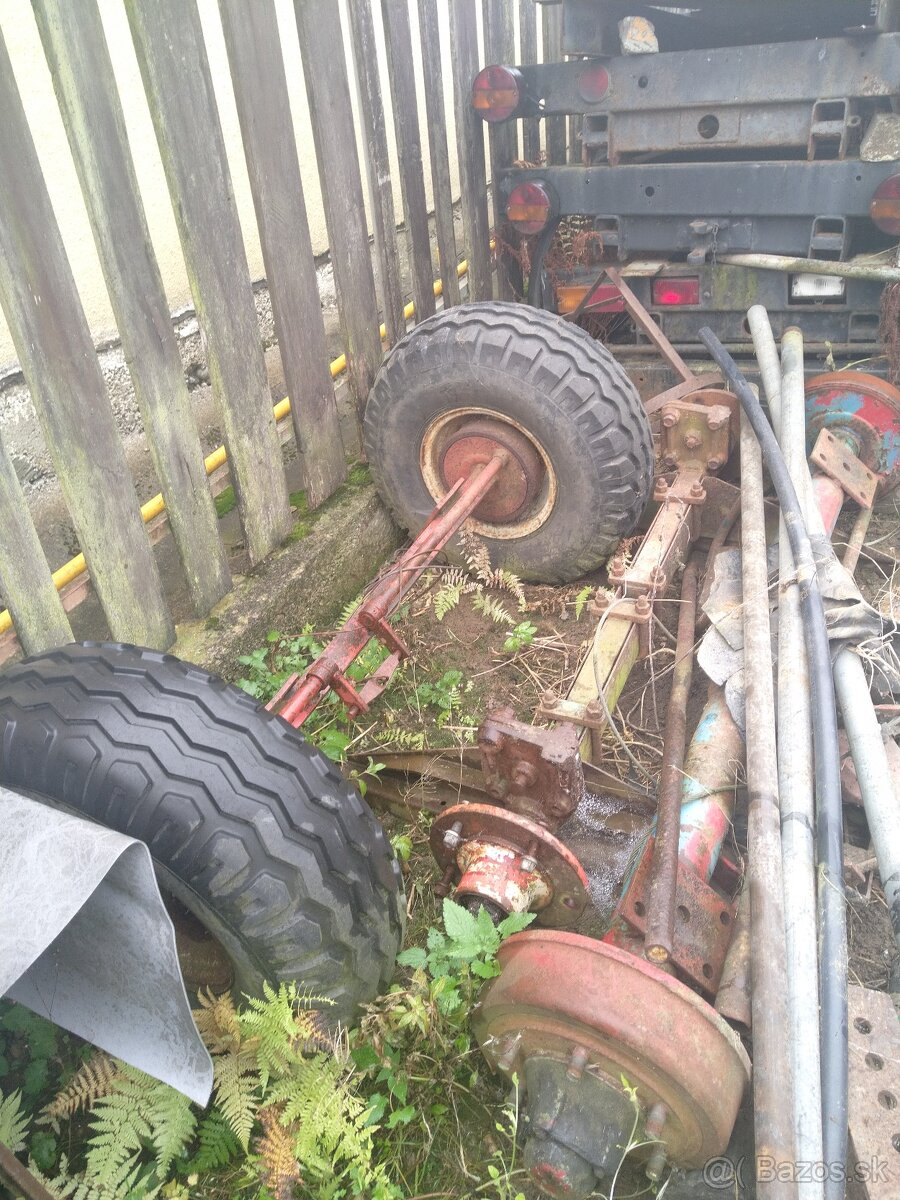 vyklápacia vlečka za traktor - 11