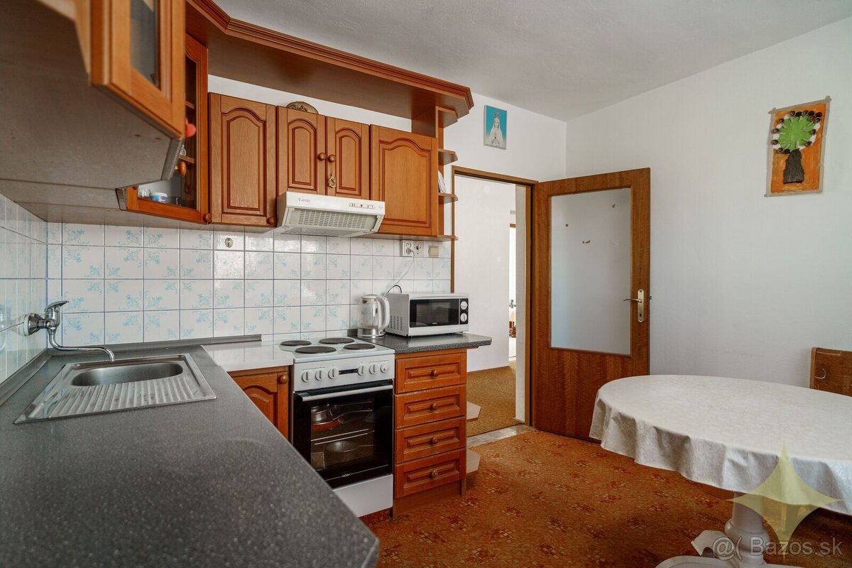 Exkluzívne na predaj veľký kompletne zrekonštruovaný dvojgen - 11